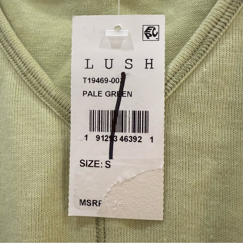 LUSH Women's Green Twist Front Top - Picture 3 of 5